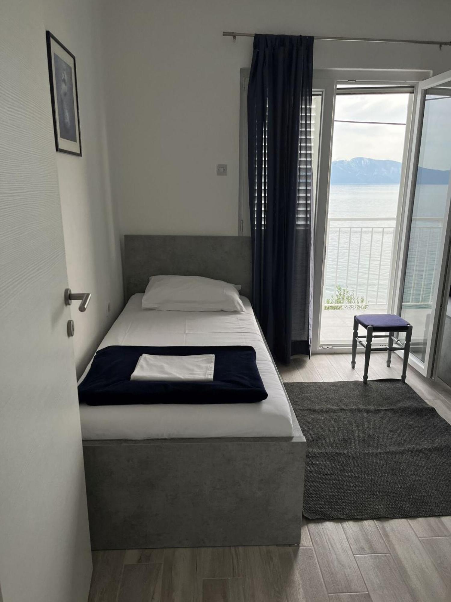 Apartments Gaspar Podaca Buitenkant foto